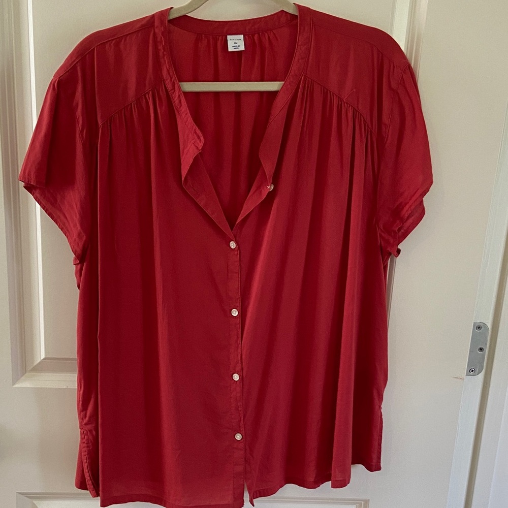 Old Navy Vibrant Red Short Sleeve Blouse